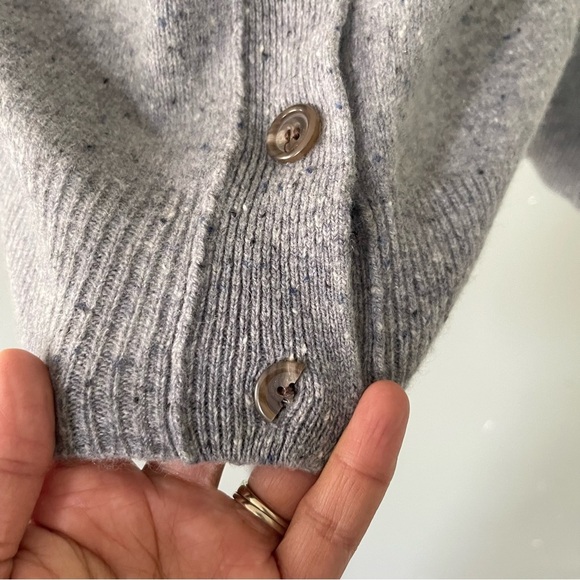 J.Crew Gray Marled cardigan 100% Merino Wool size XL - Picture 2 of 6